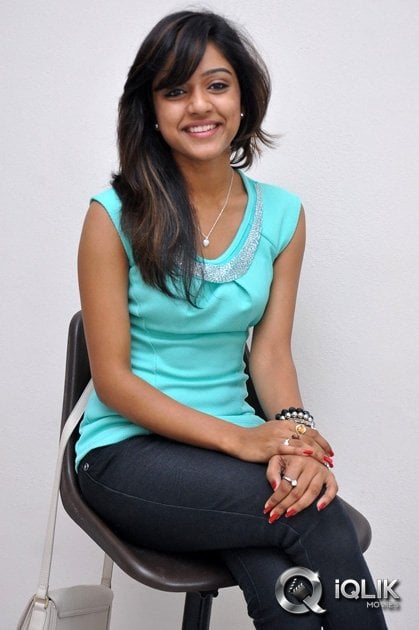 Vithika-Sheru